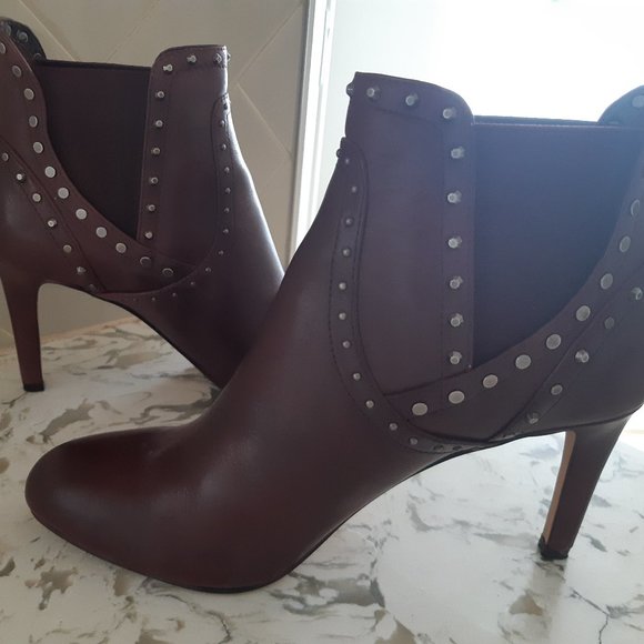 Vince Camuto Shoes - Vince Camoto Leather Studded Booties Size 8M